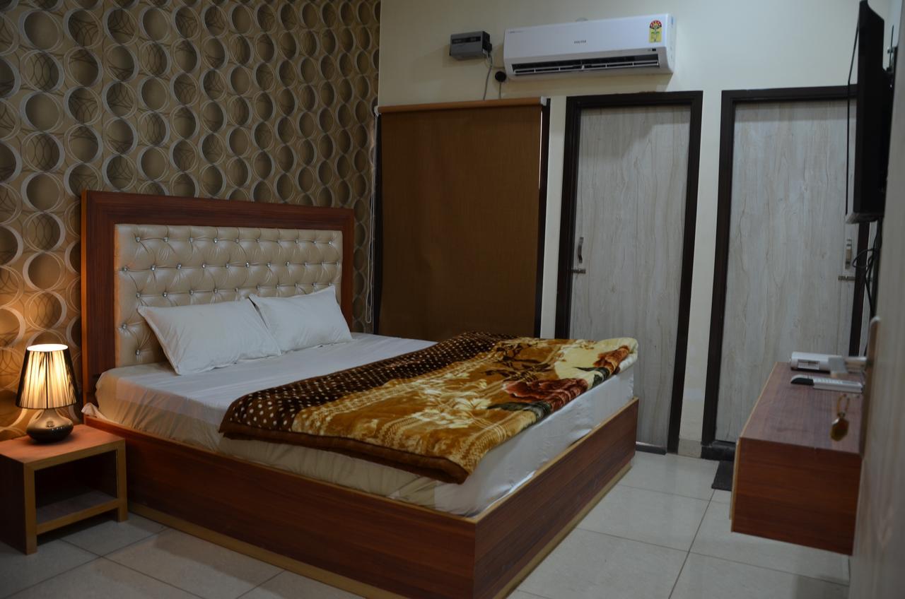 Heaven Blu Hotel & Resort Αμριτσάρ Εξωτερικό φωτογραφία